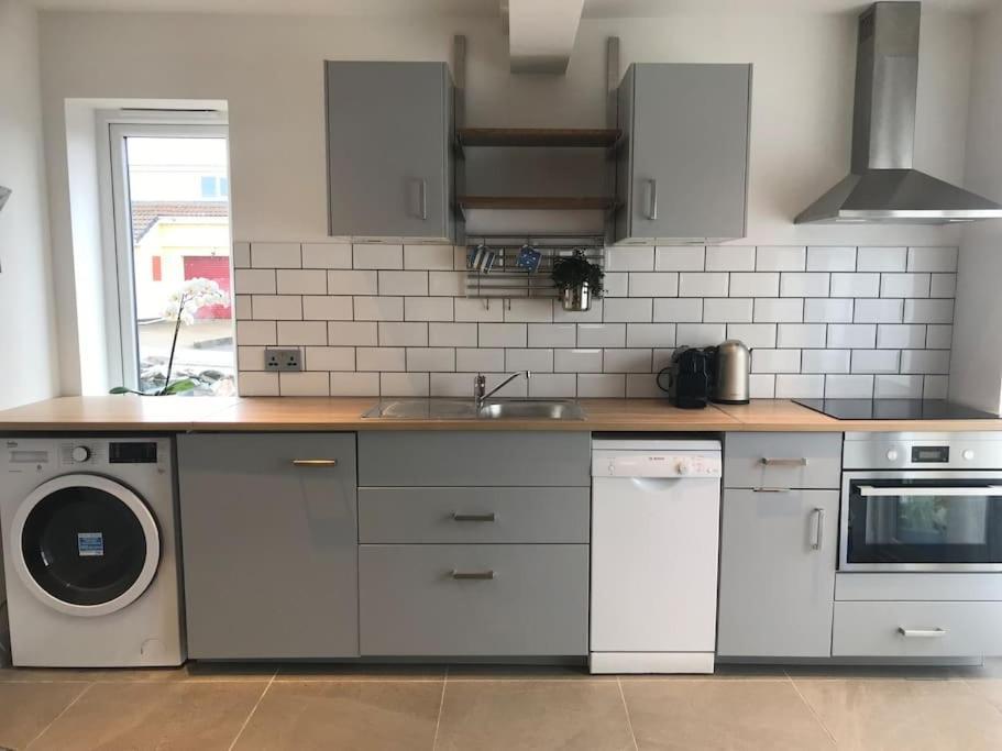 St Agnes Perfect Location, Hot Tub, Sea Views, Gym Leilighet Eksteriør bilde